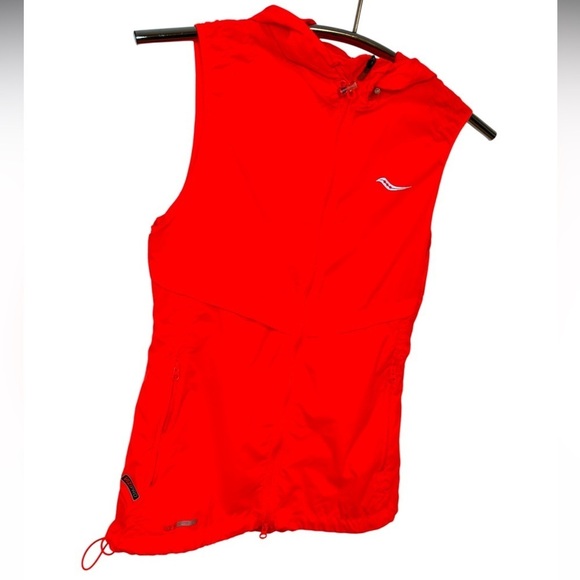 SAUCONY RUN SHIELD VIZI PRO LIGHTWEIGHT ZIP HOODED NEON BREEZE VEST, SIZE XS - Picture 5 of 15